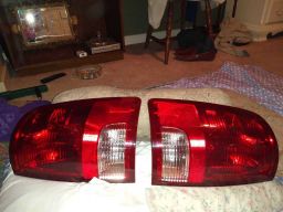 Dodge ram tail lights 2009-10 Dodge Ram 1500 Truck Driver Side Tail Light. 2010 Dodge Ram 2500 Truck Driver Side Tail Light. 2010 Dodge Ram 3500 Truck Driver Side Tail Light. 2013-18 Ram 1500 Truck (excluding Laramie Models) (excluding RT) with Convention