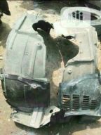 underneath, full light