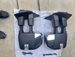 Ford super duty f150 f250-350 and f450 OEM mirrors available for sale in perfect condition...
