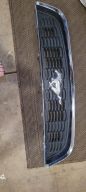 2014 ford mustang upper grill