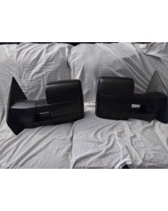 Set of 2004-2006 Ford F-150. telescoping towing Mirrors. Power, Heated, Black, Amber LED turn signal and a puddle mirror in housing.
