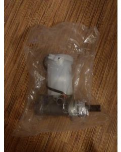new master cylinder for suzuki and some chevy models 05-06