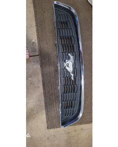 2014 ford mustang upper grill